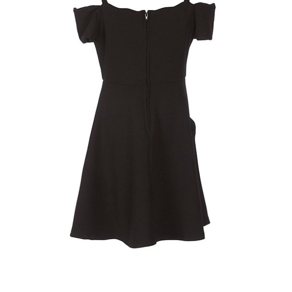 Cold-Shoulder Scalloped Fit-And-Flare Dress - Picture 2 of 3